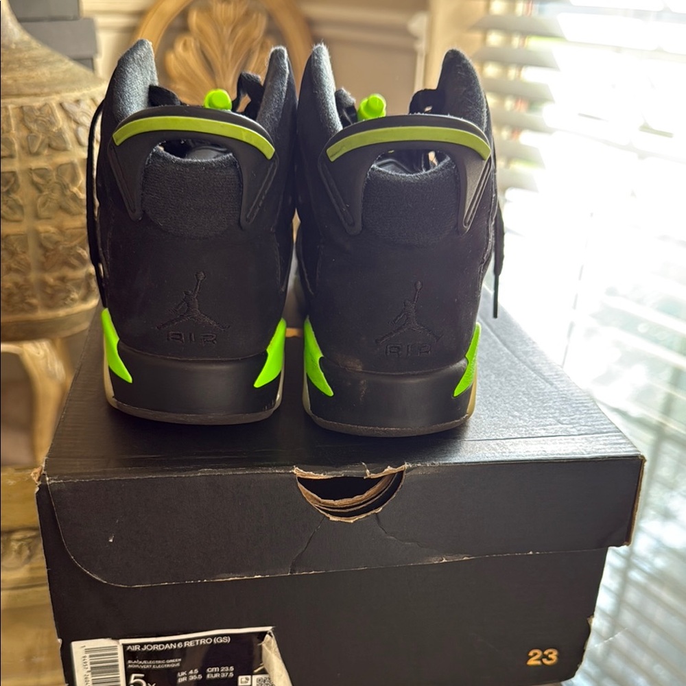Jordan Retro 6 Black and Neon Green Sneakers - Picture 2 of 9